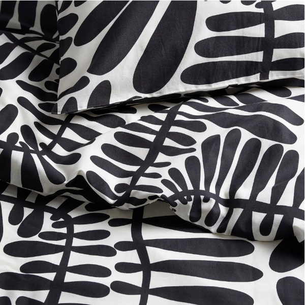 MAJSMOTT single duvet cover sets, black-white, 150x200/50x60 cm