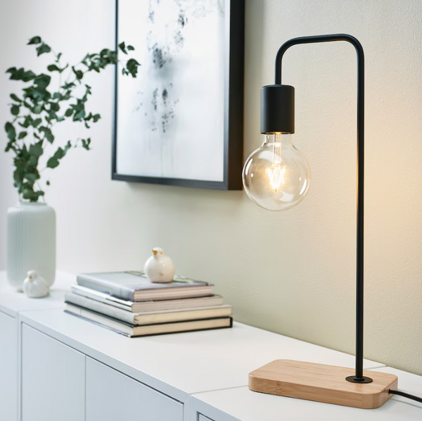 TVÄRHAND Table lamp, black/bamboo/LUNNOM LED bulb E27 150 lumen, 95 mm