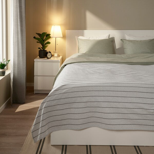 SKÄRMLILJA Bedspread, grey, 230x250 cm